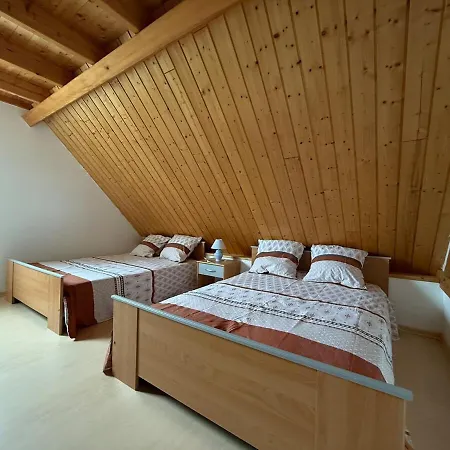 Hébergement de vacances Maison A 400m De La *